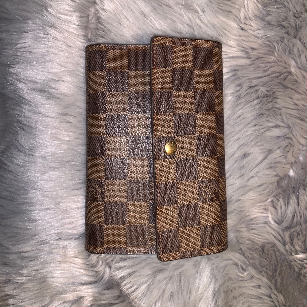 Authentic Louis Vuitton Wallet!